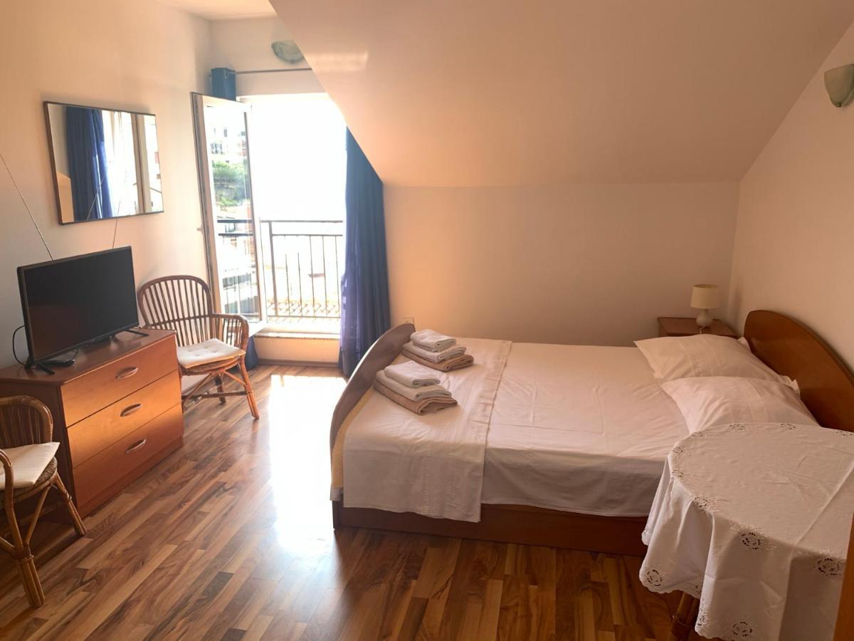 Apartman Senka Podgora Buitenkant foto